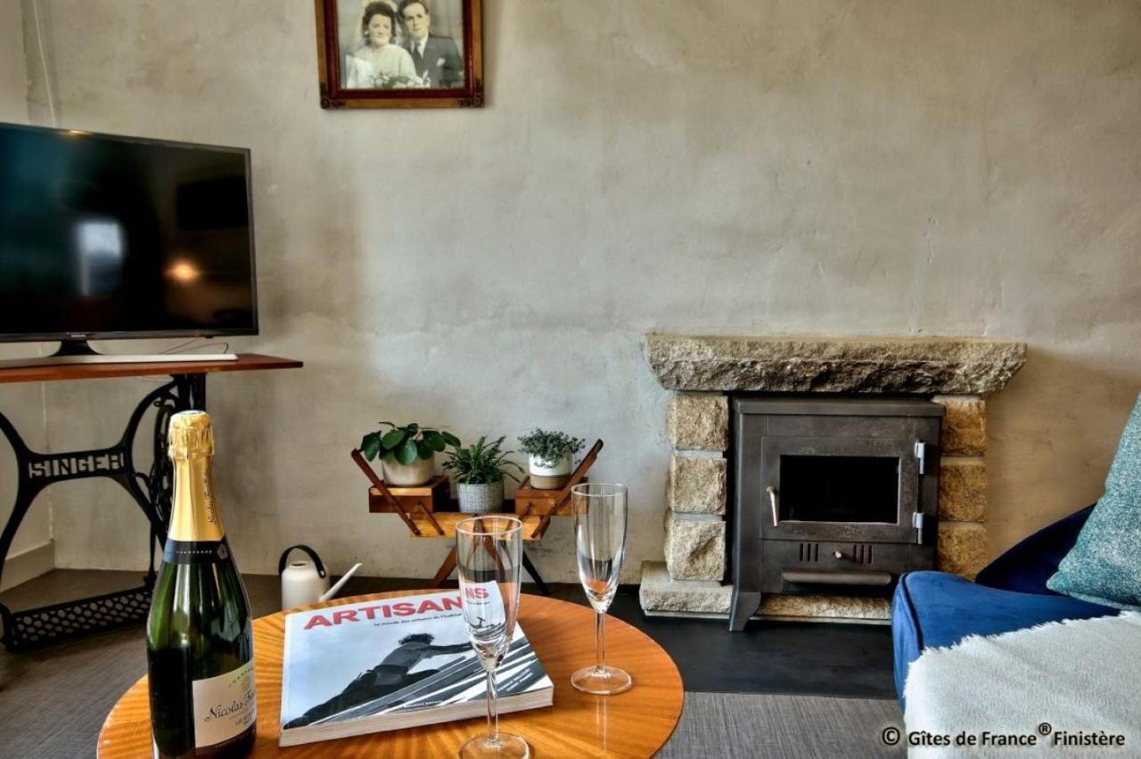 Gîte Le pied à terre Kerlouan Esterno foto