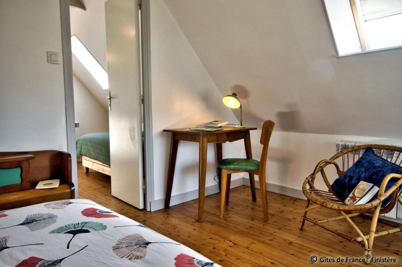 Gîte Le pied à terre Kerlouan Esterno foto
